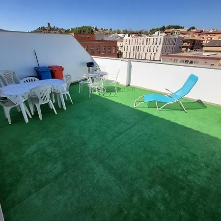 Homestay Luminoso Atico Duplex Con Terraza De Cesped Montroy